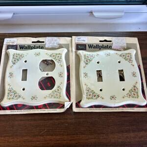 Vintage 1970s Sears Daisy Floral Wallplates – Double & Combo Switch Covers NOS